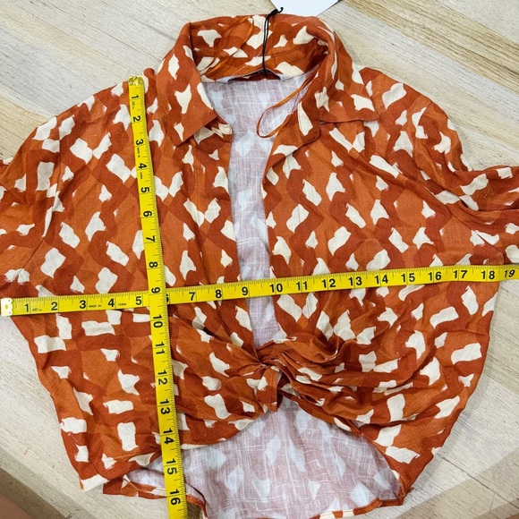 Zara printed cropped knot beaded cuff blouse NWT - Picture 10 of 12